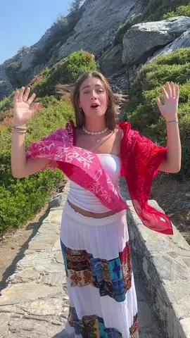 The red scarf is a paid actor 🌺🧿 @sanna nielsen #thewinnertakesitall #mammamia #mammamiamovie #skopelos #donnasheridan #fyp 