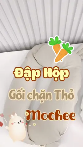 Gối chặn thỏ Mochee cho bé 1 giấc ngủ ấm áp như trong vòng tay mẹ #nousbabystore #nouscantho #nousbabystorecantho #chuyennhanous #mebimsua #goichongtraonguoc #goithomochee 