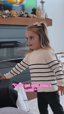 What is going on?😂😅 #toddler#toddlersoftiktok#toddlers#dadsoftiktok#MomsofTikTok#parenthood#family#babyfever#baby#babies#cutebaby 