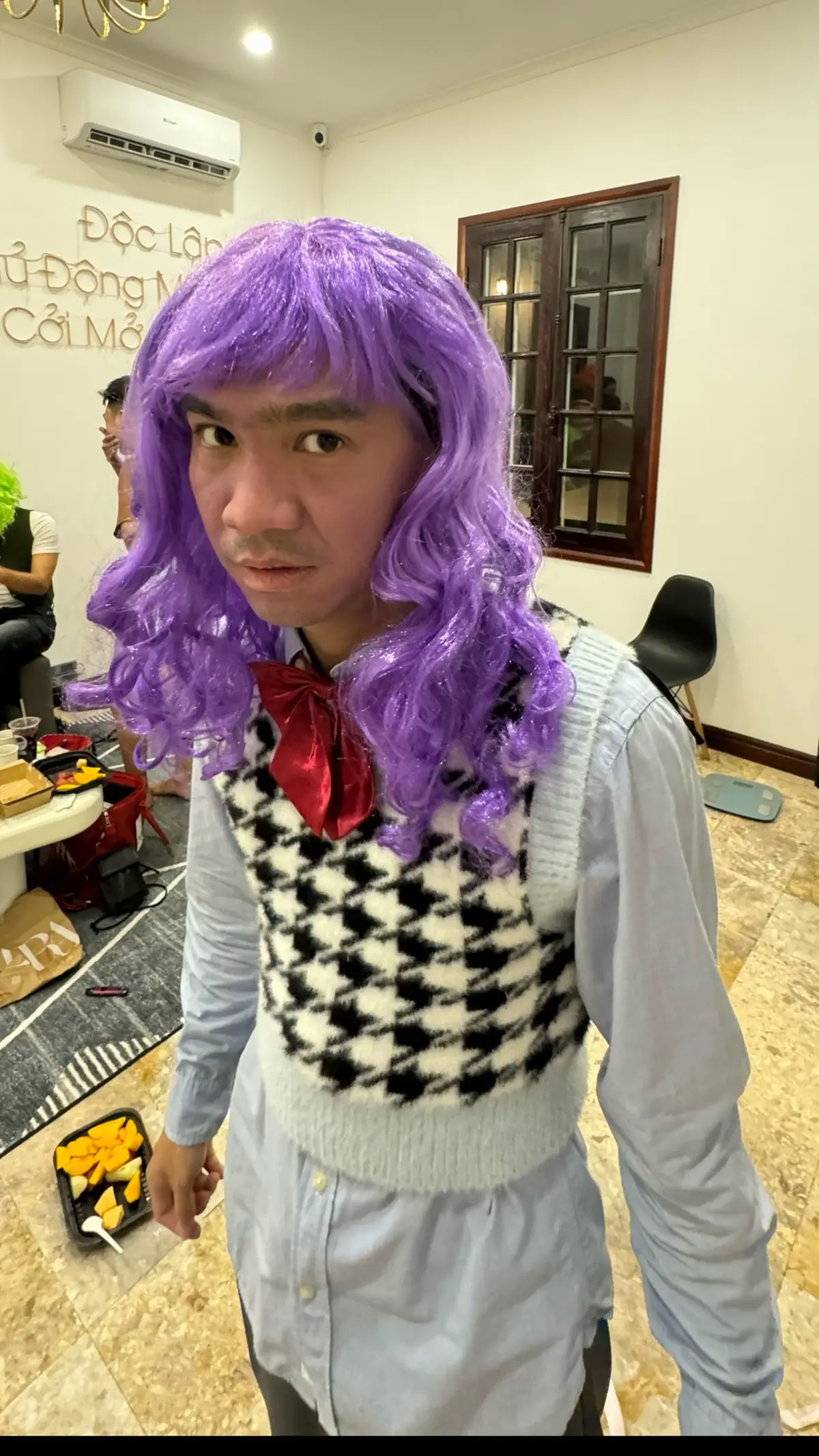 Ngay lúc này tại kênh @Xoài Phạm. BIRTHDAY LIVE INSIDE XOÀI PHẠM với hàng trăm deal và quà tặng hấp dẫn! #xoaipham #pewpew #chamsoccanhan #myphamyskin 