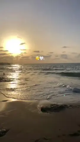 لاَغَيَّبَ الله أَثَرَ النَّاسْ الطَّيِّبَه الخَفِيفَه عَلى القَلْب🫶🏻🤍.   #مصراته_ليبيا #تونس @حنيني لأمي 💔  #✨️ـــــ@مروان ابراهيم 