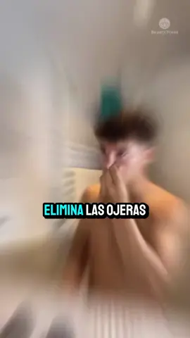 ¡Dile adiós a las ojeras! 👋🏼😴 Con el roller antiojeras para hombre, olvídate de esa mirada cansada. 💪🏼✨ Frescura instantánea y una piel revitalizada en segundos. 👀🧊 #CuidadoPersonal #frescuraalinstante 