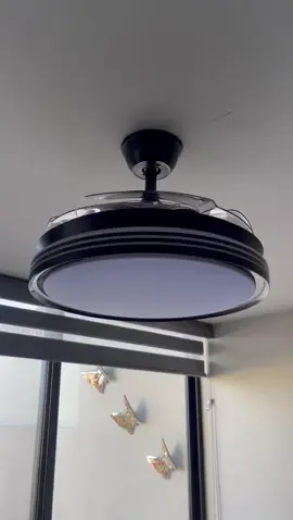 Ventilador de Techo, con aspas retráctiles en color negro mate modelo F8935 de #Megaluz #Led #Lamparas #Ventilador #aspasretractiles 