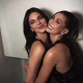 Always together❤️ #haileybieber #kendalljenner #kendalljenneredit #haileybiebernails #fypppppppppppppp #bestie 