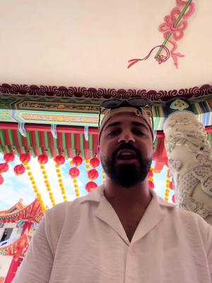 الله يهديهم انشاء الله 😳🥱 #انا_و_جدتي #الشعب_الصيني_ماله_حل😂😂 #ماليزيا_كوالالمبور #ماليزيا  