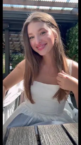 Трохи змінилася за 10 років😊 #допісля #мояісторія #брови #зовнішність 