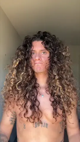 Diffuse daddy #hair #curls #longhair #curlyhair #beauty #tutorial #creatorsearchinsights 