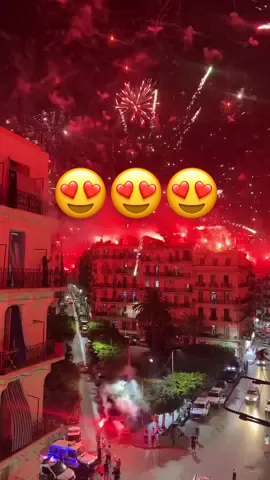 Craquage mouloudiya!  #mouloudia #craquage #مولوديةالجزائر #fireworks #dzair🇩🇿 #fyppppppppppppppppppppppp 
