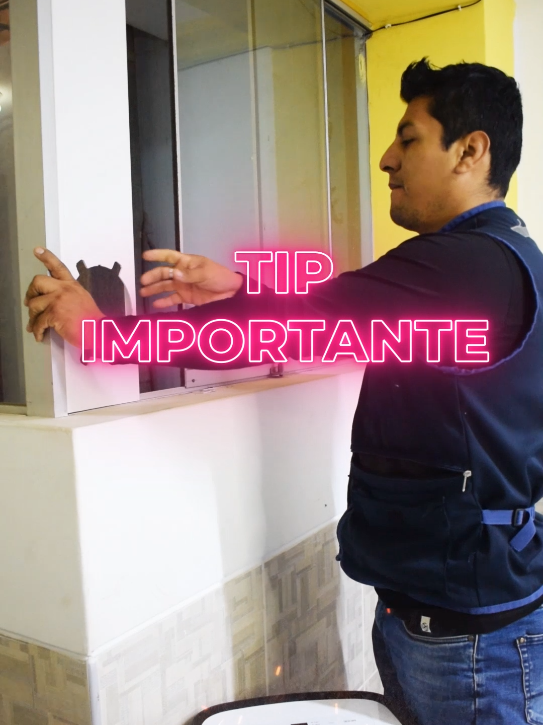 ✅Instalando aire acondicionado PORTATIL en un minuto 😎 #aireacondicionado #midea #chiclayo #foruyou #fyp #piura #energycold