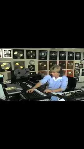 Dieter steht auf Pop #dieterbohlen #moderntalking #interview #pop #musik #dieter #bohlen #fyp #foryou #viral #goviral #fürdich 