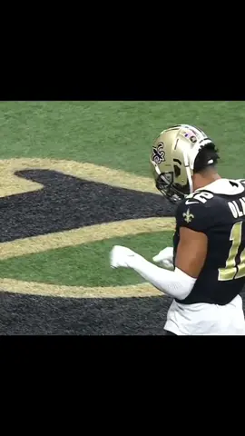 Chris olave #neworleanssaints #fyp #trending #viral #chrisolave #ynwmelly #whitecoupebutterpecan #thickbpuertorican #nfl #NFLPlayoffs 