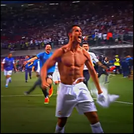 صباح الكورة رونالدو الأسطورة😍🔥_البرتغالي 🇵🇹_ GOAT حقيقي 🐐✔_رونالدو عمك 💥#fyp #viral #foryou #ronaldo #cr7 _رونالدو عم الكل 🗣🤫