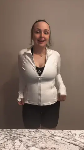 #fypage #jacket #winter #coldweather #soft #tiktok 