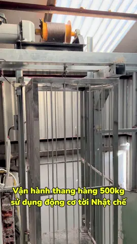 Các bác cần động cơ thang nâng và hệ điện điều khiển thì liên hệ em nhé #thanghang #thanghang500kg #kasawa #toinhat #hediendieukhien #thangtoi #xuhuongtiktok2024 #jyp