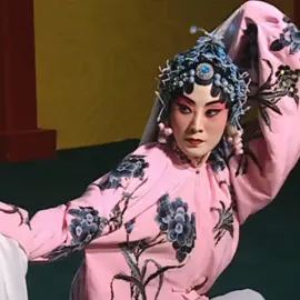 Tứ kỹ Ngũ pháp-四功五法 Tứ kỹ : Ca,Nói,Diễn,Múa Ngũ pháp: Tay,Mắt,Thân,Bước Đi 【Kinh Kịch】 #京剧 #kinhkich #pekingopera #cônkhúc #昆曲 #戏曲 #hikhuc #hikich #kinhkichtrungquoc #hikichtrunghoa #xh #xuhuong #đammê #nghệthuật #foryou #fypシ゚ #fyp #khôngflop #douyin #nhaccophong 