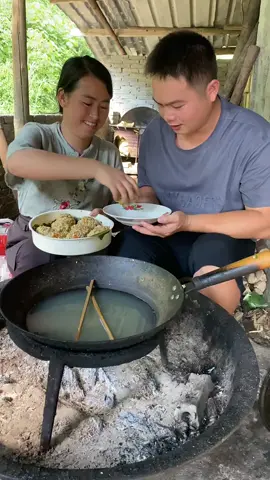 Làm bánh bao nhân thịt cho chồng tôi. Anh ấy thường thích bánh bao nhân thịt.#ớt #món #amthuctrunghoa 