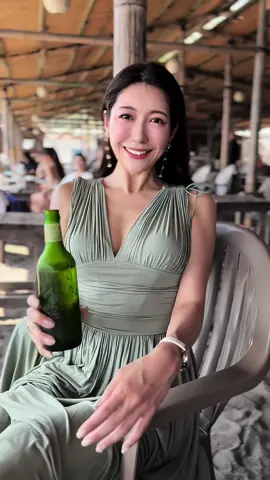 最近は動画編集頑張り中です✨ せっかく作ったので、TikTokにも載せますねー！ #海 #気象予報士 #お出かけ  #穂川果音 