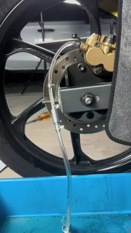 Pkai one way valve ni, senang nk buat bleeding kt motor #125z #125zr #lcv8 #RXZ 