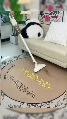 Yakin masih mau bersihin rumah pake sapu dan pel manual yang menguras waktu dan tenaga?🤔 Vacum Cleaner Portable ini hadir sebagai solusi praktis buat bunda semua🤗 Dengan daya hisap yang kuat banget, mampu mengangkat debu, kotoran bahkan partikel kecil seperti tungau🤩 bodynya ringan dan mudah digenggang dilengkapi 4 kepala sikat yang bisa diganti sesuka hati, mampu menjangkau sela sela yang sulit dihangkau.😍 suara nya pun tidak berisik jadi aman banget buat bunda yang punya bayi tidak akan mengganggunya.😊 #vacumcleanerportabel #vacumcleanermurah #vacumcleaner #penyedotdebu #penyedotdebuportable #vacumcleanerhandriver #vacumcleanerhandriver5in1 