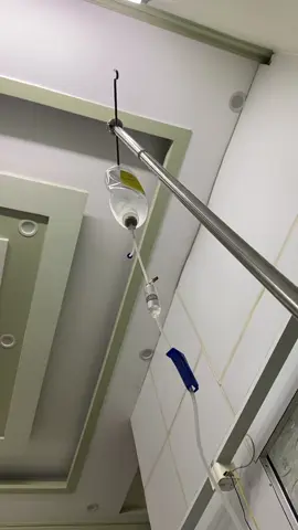 Luôn làm mọi thứ 1 mình , ốm sốt cũng tự lủi thủi đi viện 1 mình 🙂☺️☺️