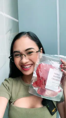 #stitch with  @@letisha_velasco on IG Ang sarap hoy!🤤🥭 #chamoy #mangocandy #mango #driedmango #fyp #camillevelasco 