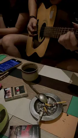 Pupusing nelongso🎶 @Afika.mc  @abiiBobySide  #pupusingnelongso #jowopride #lagujawa #storytime #coversong #xyzbca #4u #fouryoupage #masukberanda #fy #fyp #fypシ #fypシ゚viral #fypage 