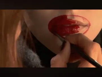 Alexander McQueen A/W 2009 “The Horn of Plenty” Bacstage  #alexandermcqueen #fashion #fashiondesigner #respect #iconmoments 