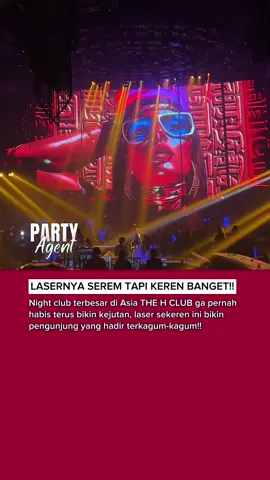 Bukan kaleng-kaleng ga pernah ada habisnya bikin kejutan lagi show laser terepic di night club terbesar di Asia bikin pengunjung yang hadir terkagum-kagum!! 📍THE H CLUB #timhaweh #thehclub #nightclub #scbd #jakarta 