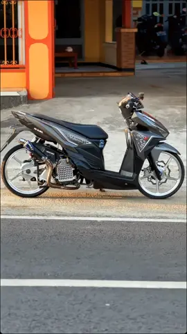 Apa ada yg lebih ganteng dari led old ? 🗿 #vario150 #fyp #varioledold 