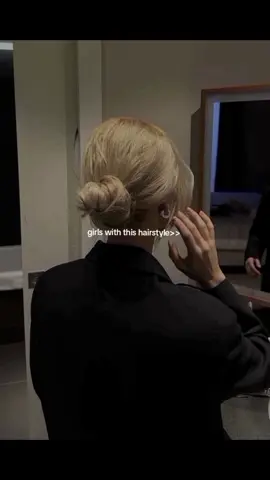 #messybun #hairstyle #haircut #Lifestyle #fashion #pinterest #mode #xybzca #foryoupage 