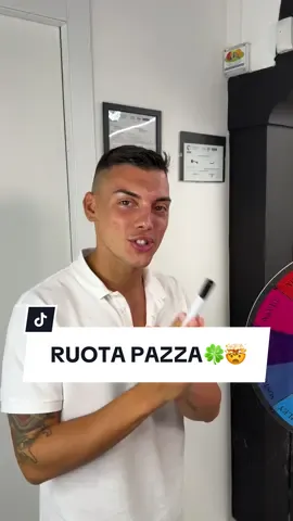 RUOTA PAZZA🍀🤯 - Guarda il video fino alla fine per scoprire cosa è successo😂 🎥: @Kube Agency | Content Creation  #macedoniapiercing #piercing #piercer #tragus #labret #nostril #paologiausa #piercingstudio 