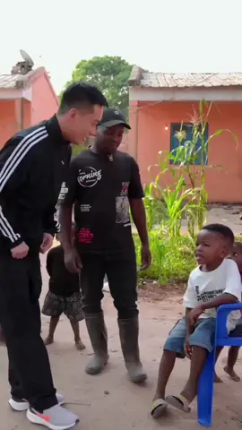 Về ăn ngô ăn khoai thôi cháu, thương quá 🥺 #fyp #quanglinhvlog #viral #teamchauphi 