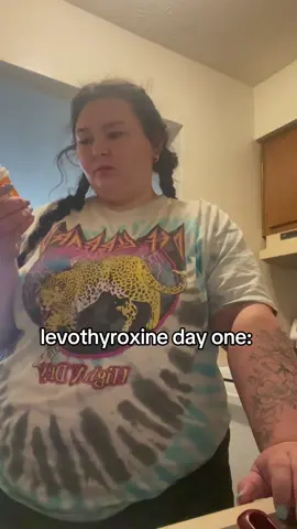 It looks like I was dying because I was LOL I hate pills !!! #levothyroxine #thyroid #PCOS #Weightloss 