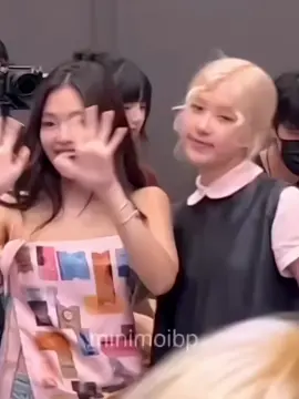 ANOTHER CHAENNIE HUG #blackpink #jennie #rosé #chaennie #anniversary #foryou #zxycba 