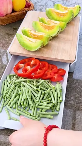 Cutting board with storage box #homeimprovement #fyp #lifehacks #Home #kitchen