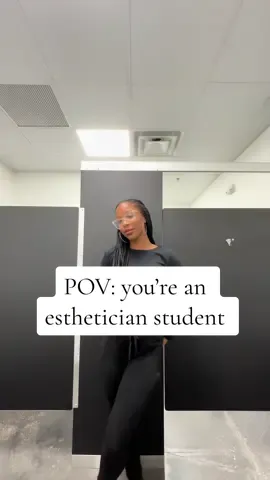 You might as well follow me 🧚🏽‍♀️✨ #estheticianstudent #skincare #beauty #influencer #contentcreator #roadto1k 