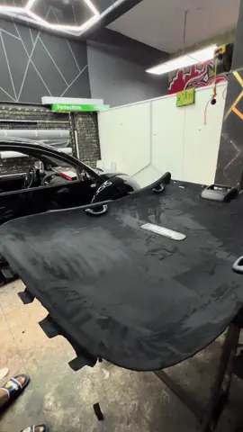 Plafond alcantara لي خصاتو شي حجا مرحبا🫡💯 #voiture #casablanca #accessoires_auto #marrakech #maroc #tandance #modification #detailing #autoservice #tanger #تعديل_سيارات 