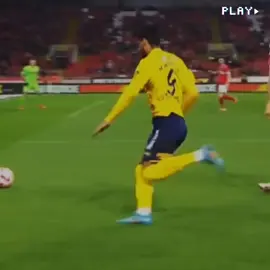 L'art 😮‍💨#efootball #theartofdefending #viral #parati 