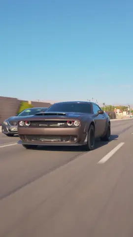 JUMPING DEMON 👹 • • • #srtdemon #dodge #hellcat #supercharger #carsoftiktok #challenger #scatpack 