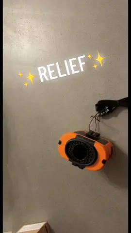 Tiktokshop for the win 😂 this fan is AMAZING! Hotflash relief right around the corner 🤗 #CapCut 