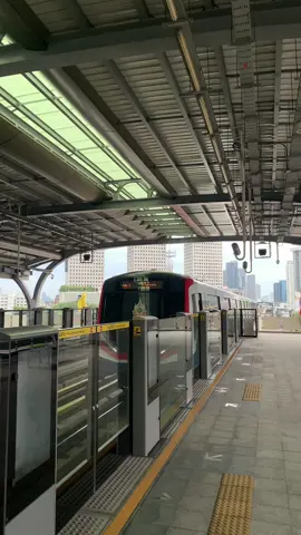 Trian Model : siemens EMU-A2 Car Number : 1362 Line : Green (Sukhumvit) Station: N11 Ratchayothin  Platform: 2 Train To : Khu Khot Date : 1 August 2024 #fyp #btsskytrain #bts #รถไฟฟ้า #รถไฟฟ้าbts #รถไฟฟ้าสายสีเขียว #รถไฟไทย #รถไฟฟ้าบีทีเอส 