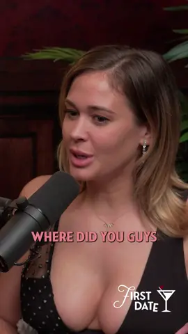 Champagne to save the day 🙄 #FirstDate Ep. 59 with @salvulcano #dating #firstclass #honeymoon 