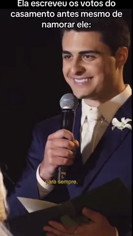 Ele chorando no final #casamento #votosdecasamento #juliasaraiva #hermososmomentos #casar #casais #casaltiktok #cerimonia 
