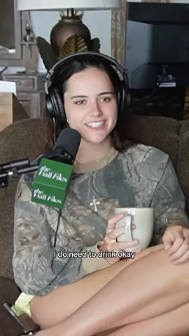 Nick vs Natalie’s nighttime routines 🧖‍♀️ #viallfiles EP 789 #skincare #nighttimeroutine #marriedlife #menvswomen #cute #funny @The Viall Files 