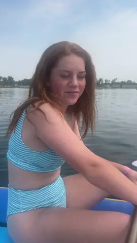 Lake days🌊 #lake #gracieabrams #iloveyou #sister 