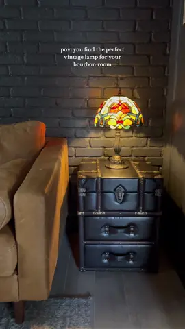New favorite lamp 😍 #vintageinspired #tablelamp #officedecor #amazonfinds #vintagedecor 