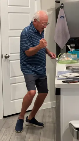 Sometimes old men get excited for dinner! 🍽️🤣 #NeverADullMoment #MercadoFamily #Dinner #GolferDaniel #MiApa #MiapanFam #Pops #Dad 