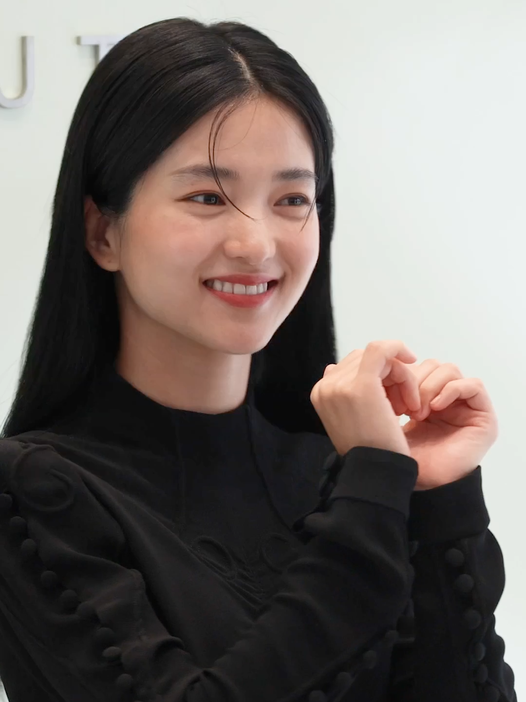 ✔️김태리 #김태리 #KimTaeri #프라다뷰티 #PRADABEAUTY