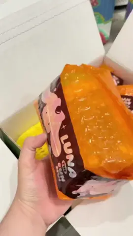 អញខំចែកហ្វីអោយងែងបាបបក្រោយអញដាក់អីវ៉ានទៅងែងតេអត់លើក😭ម៉ាមីចោត្រូវឆ្នោត