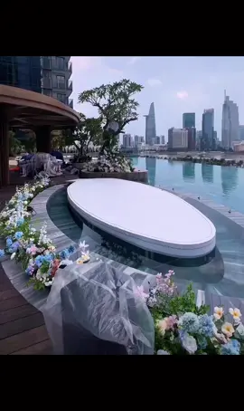 Nhẹ nhàng. #tràchiều #bìnhyênmỗingày #ngaymoivuive #binhyennoianh #hoàng_minh 